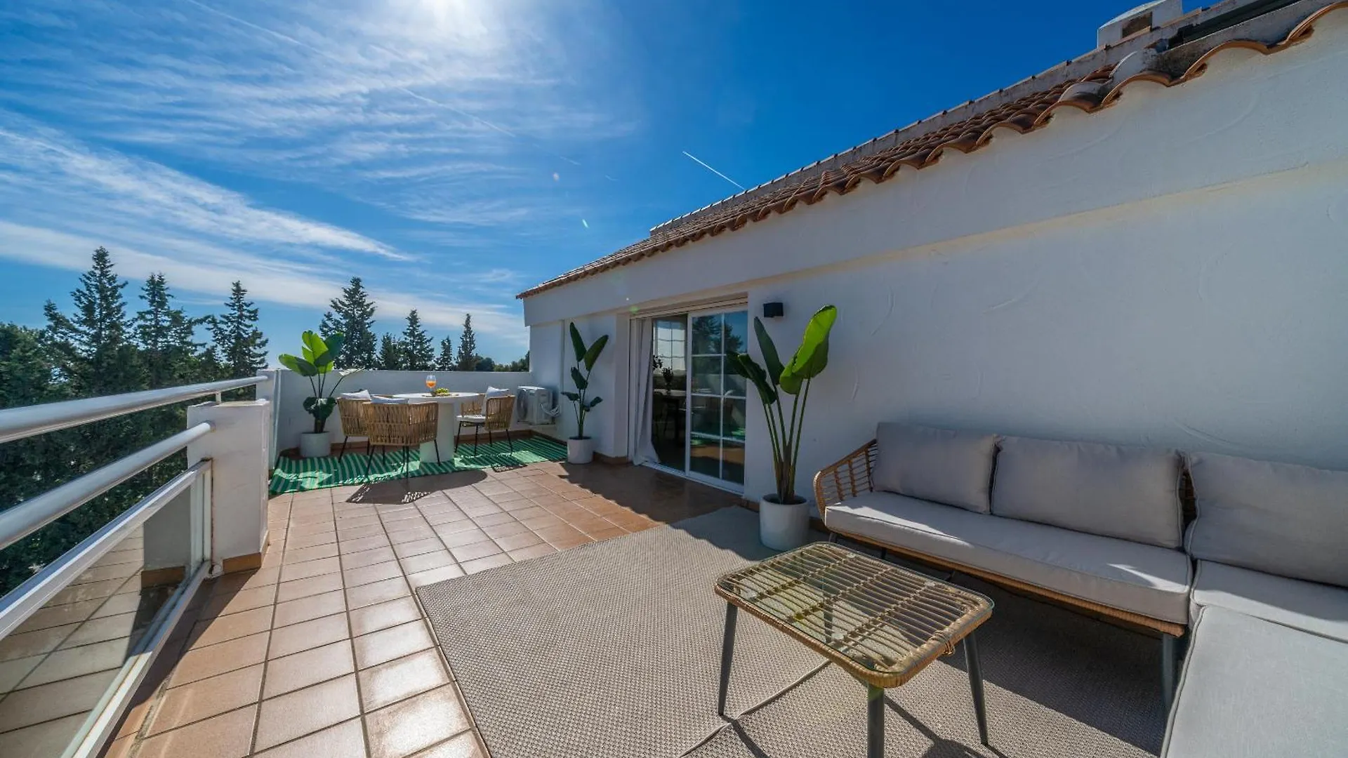 Xpce Golden Banus Penthouse - Parking Free Apartment Marbella