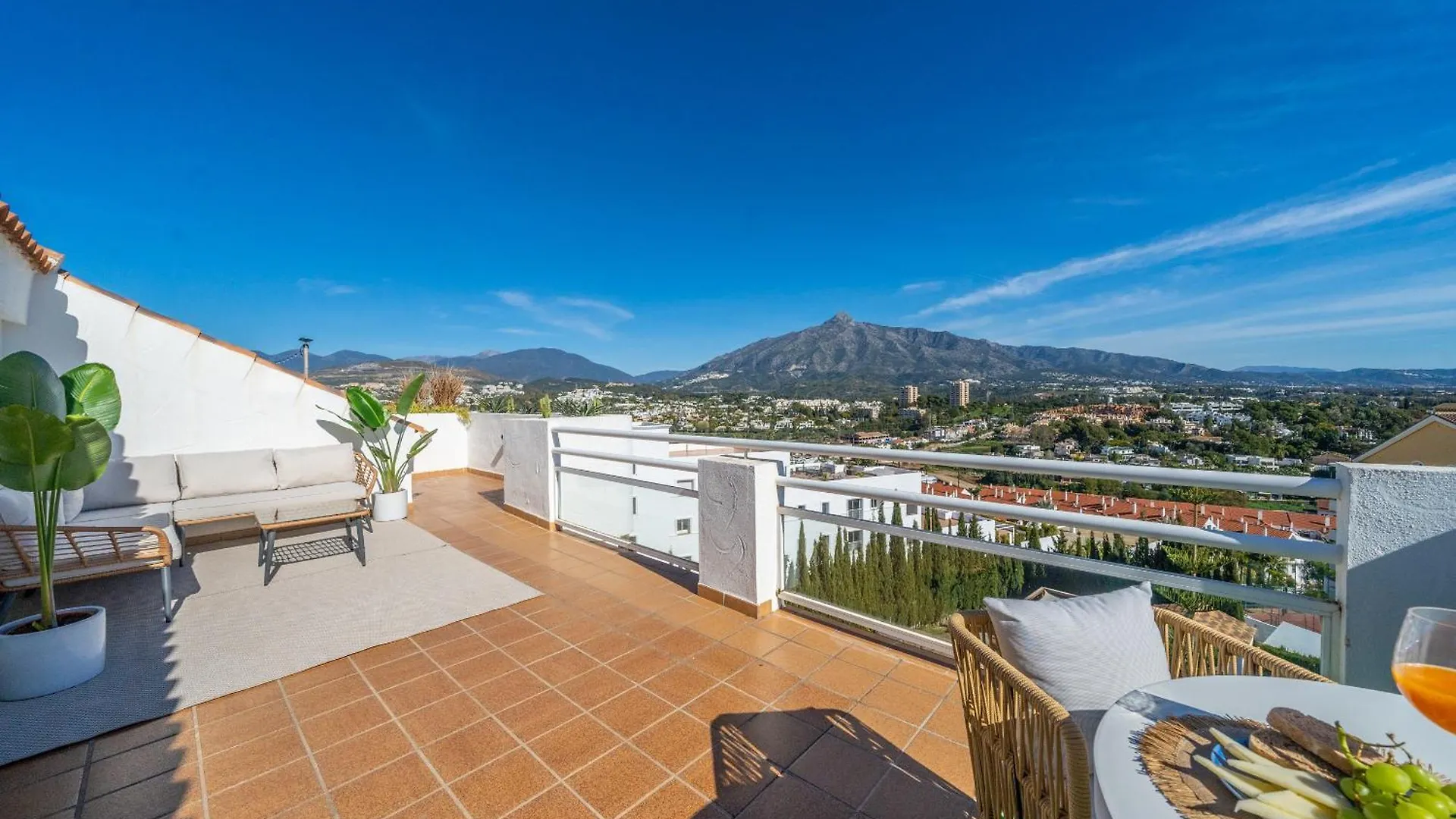 Xpce Golden Banus Penthouse - Parking Free Apartment Marbella Spain