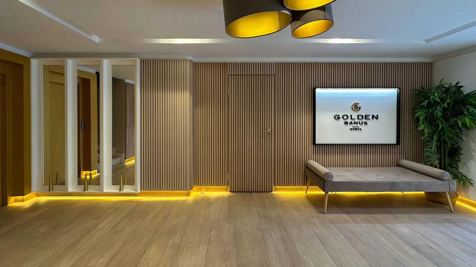 Xpce Golden Banus Penthouse - Parking Free Apartment Marbella 0*,  Spain