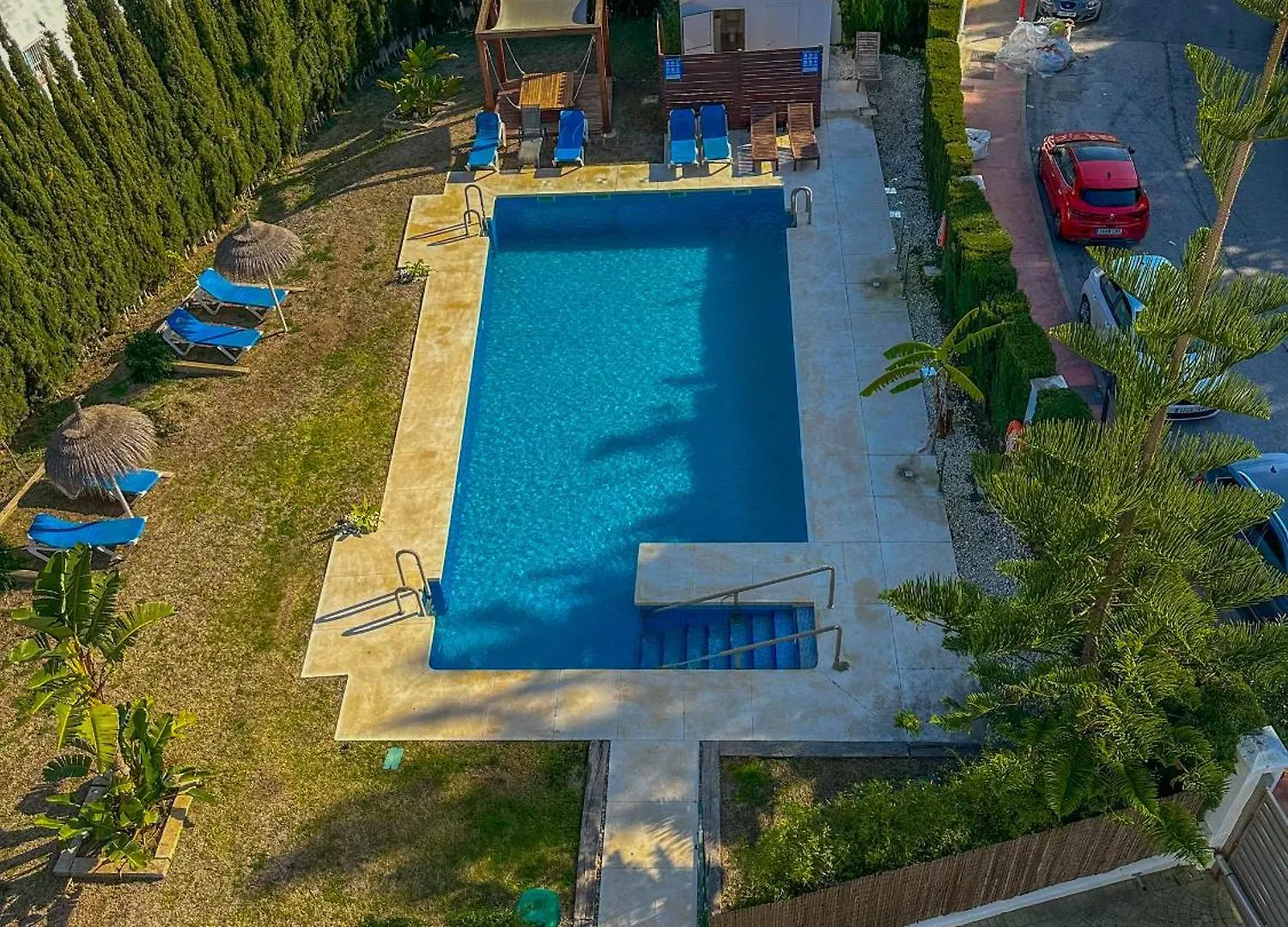 Xpce Golden Banus Penthouse - Parking Free Apartment Marbella 0*,  Spain